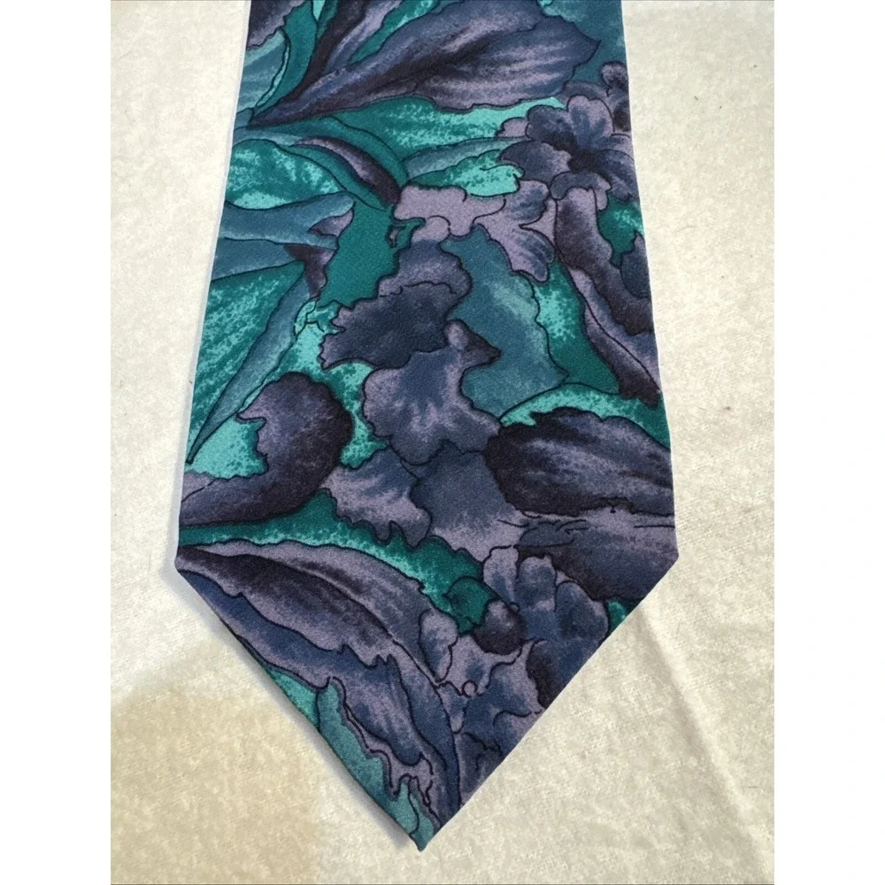 The Men’s Wearhouse beautiful great